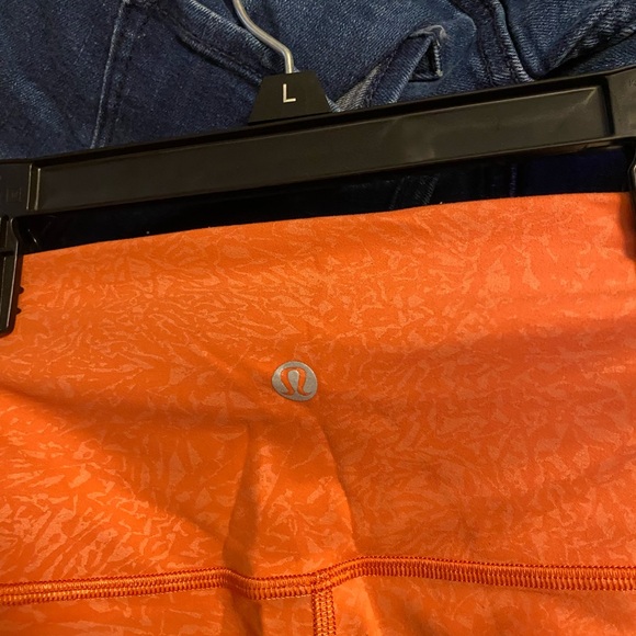 Are you kidding me? Is this not the perfect color for October? Size 0 Lululemon - Picture 2 of 2